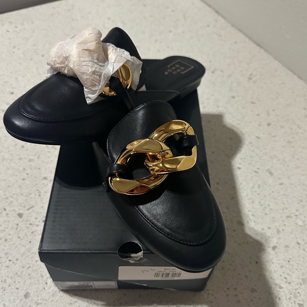 Shu Shop Shoes